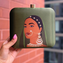 Load image into Gallery viewer, Green Rani Clutch
