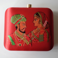 Load image into Gallery viewer, Raja and Rani Clutch
