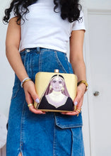 Load image into Gallery viewer, Gold Rani Clutch
