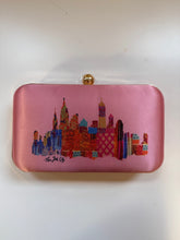 Load image into Gallery viewer, NYC Fabric Skyline Clutch
